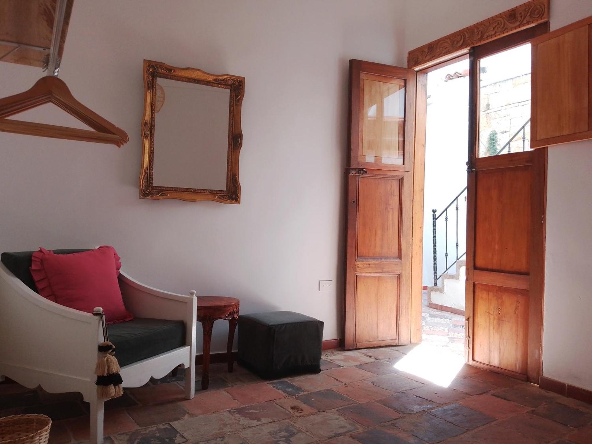 Bed and Breakfast Casita De Piedra Богота Экстерьер фото